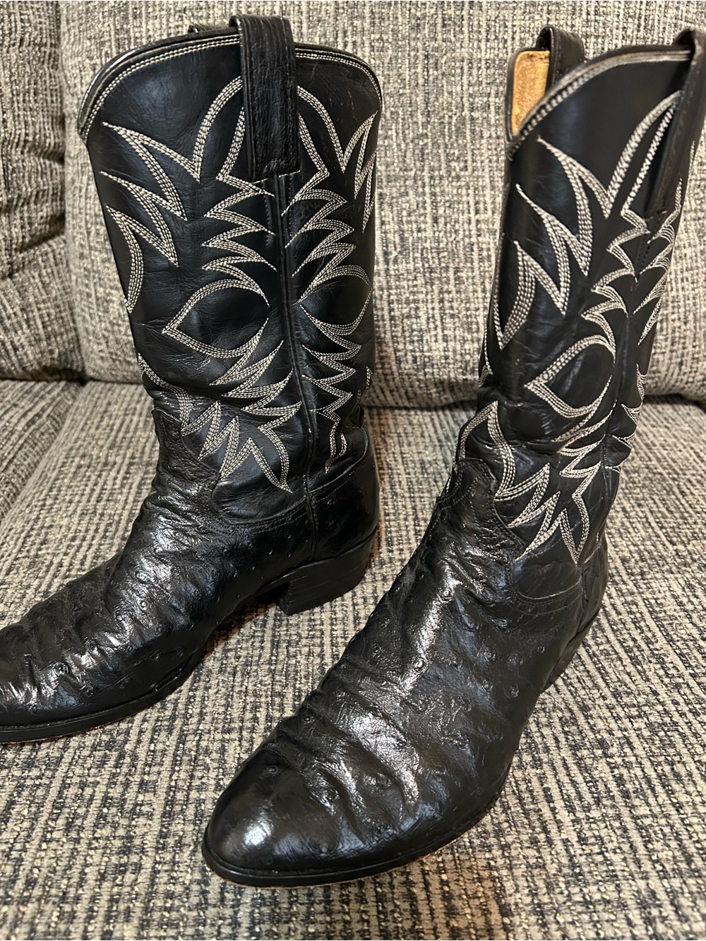 Justin Black Ostrich ladies Cowboy Boots with White Stitching - Picture 2 of 4